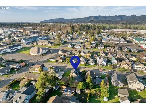 2507 6th Street Tillamook OR 97141