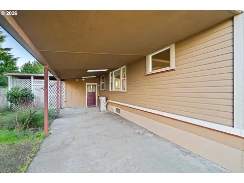 2507 6th Street Tillamook OR 97141