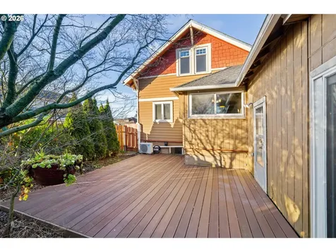 2507 6th Street Tillamook OR 97141