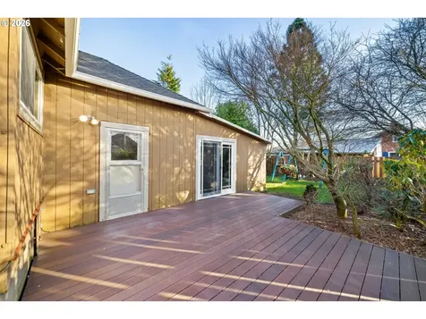 2507 6th Street Tillamook OR 97141