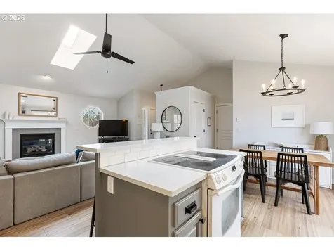 5703 Four Sisters Lane Pacific City OR 97135