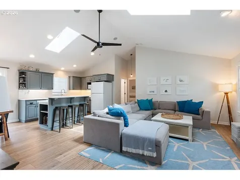 5703 Four Sisters Lane Pacific City OR 97135