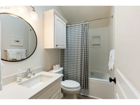 5703 Four Sisters Lane Pacific City OR 97135