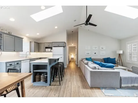 5703 Four Sisters Lane Pacific City OR 97135