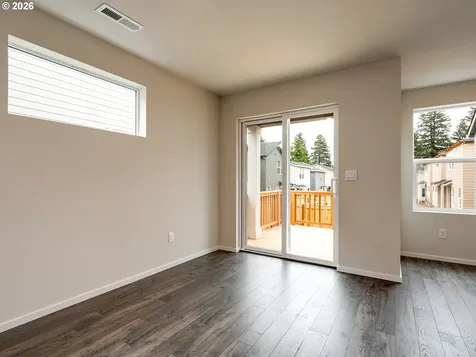 1403 NE 121st Avenue Vancouver WA 98684