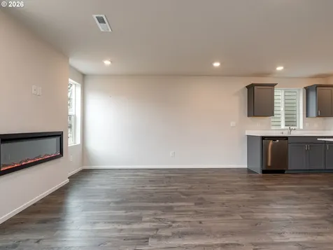 1403 NE 121st Avenue Vancouver WA 98684