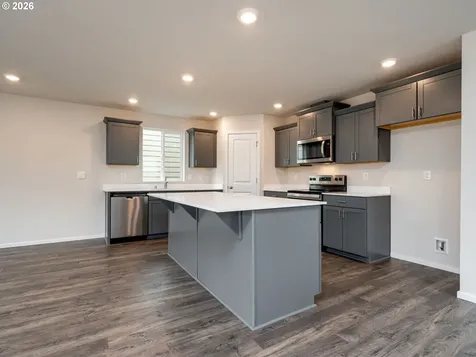 1403 NE 121st Avenue Vancouver WA 98684