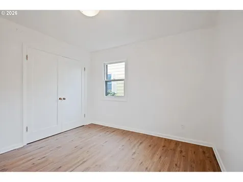 7630 NE Stanton Street Portland OR 97213