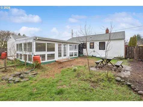 7630 NE Stanton Street Portland OR 97213