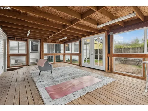 7630 NE Stanton Street Portland OR 97213