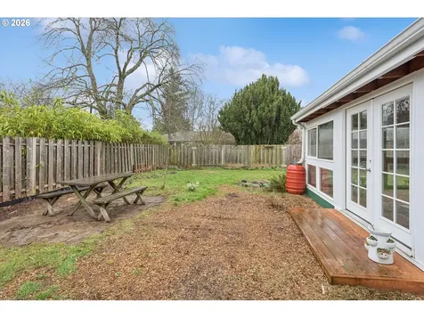 7630 NE Stanton Street Portland OR 97213