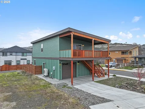 174 Blue Heron Court The Dalles OR 97058