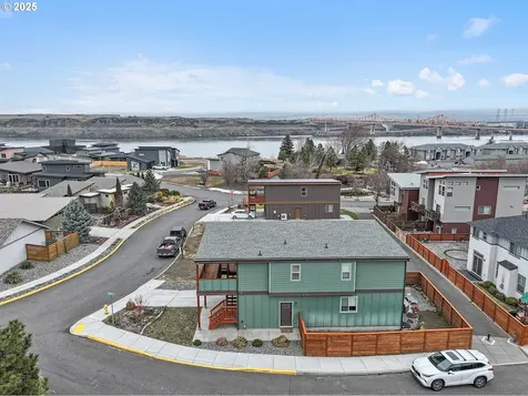 174 Blue Heron Court The Dalles OR 97058