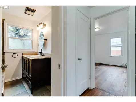 3140 Royal Avenue Eugene OR 97402
