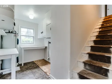 3140 Royal Avenue Eugene OR 97402