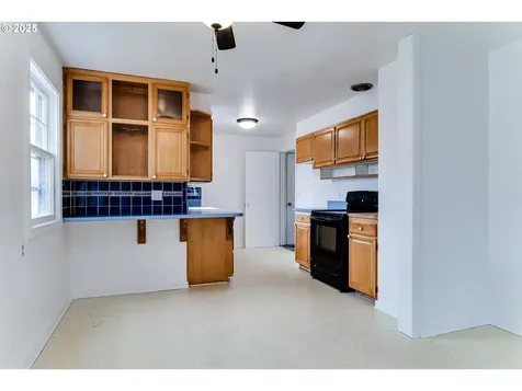 3140 Royal Avenue Eugene OR 97402