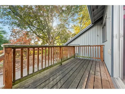 2755 D Street NE Salem OR 97301