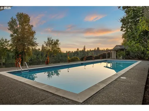 35960 NE Wilsonville Road Newberg OR 97132