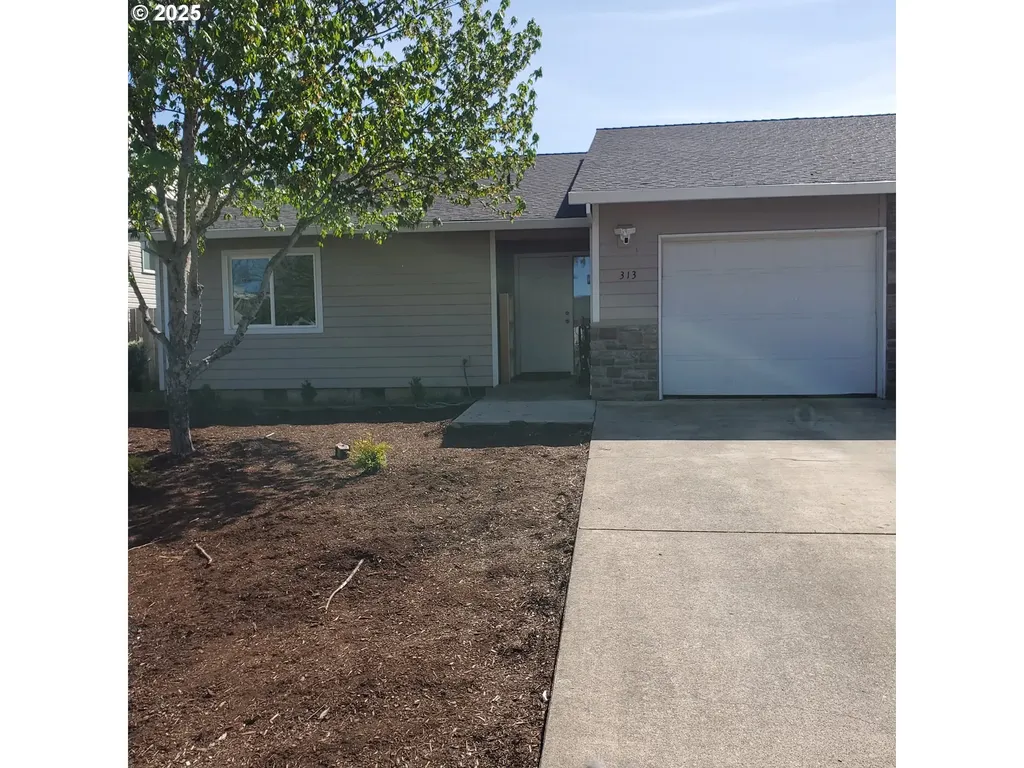 313 NW Gardner Street Sheridan OR 97378