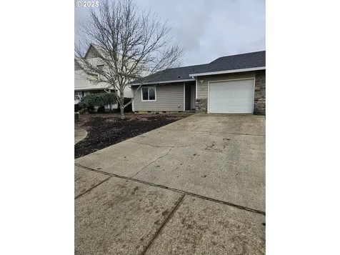 313 NW Gardner Street Sheridan OR 97378