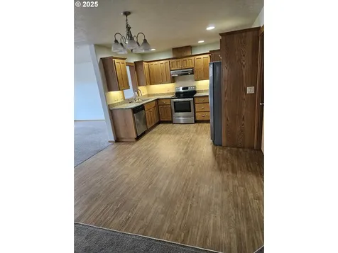 313 NW Gardner Street Sheridan OR 97378