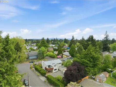 15904 SE Harrison Street Portland OR 97233
