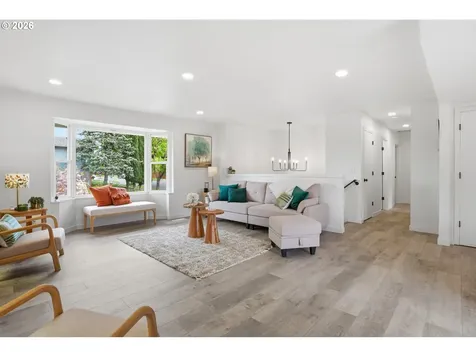 15904 SE Harrison Street Portland OR 97233
