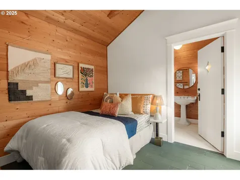 3144 NE 53rd Avenue Portland OR 97213
