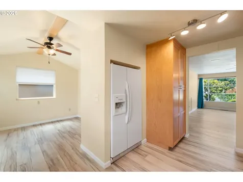 3215 E 30th Street Vancouver WA 98661