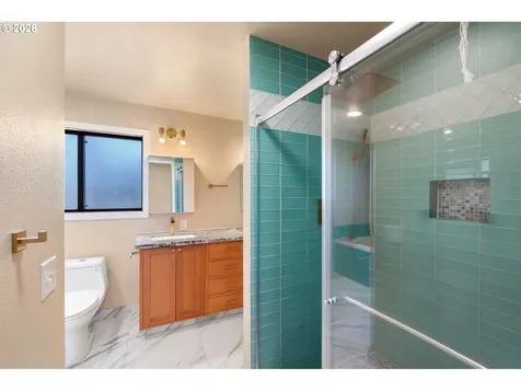 3215 E 30th Street Vancouver WA 98661