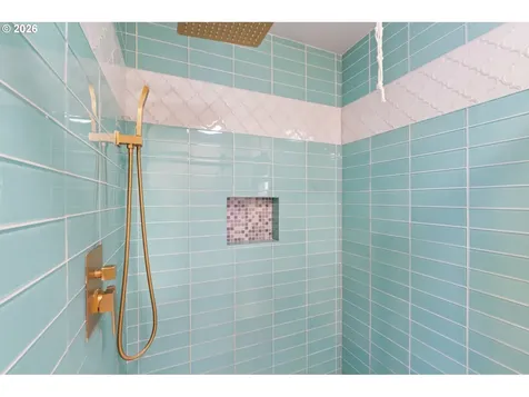 3215 E 30th Street Vancouver WA 98661