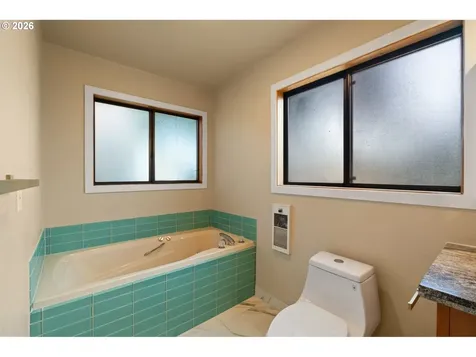 3215 E 30th Street Vancouver WA 98661