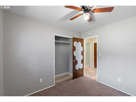 3215 E 30th Street Vancouver WA 98661