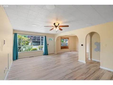 3215 E 30th Street Vancouver WA 98661