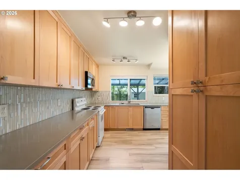 3215 E 30th Street Vancouver WA 98661