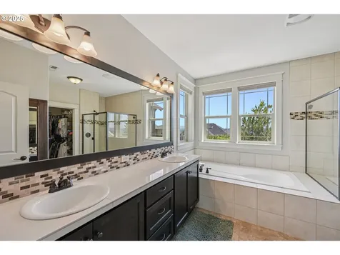 12798 SE Verlie Street Happy Valley OR 97086