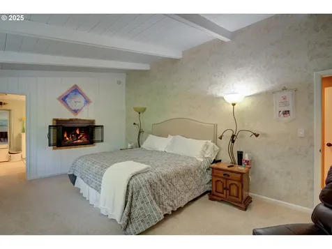 5100 SW Laurelwood Avenue Portland OR 97225