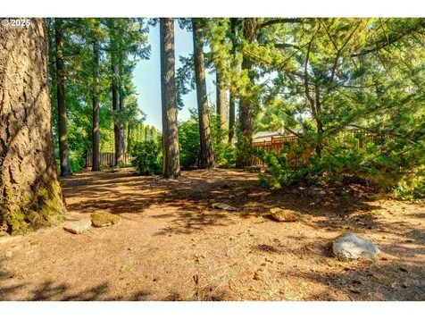 5100 SW Laurelwood Avenue Portland OR 97225