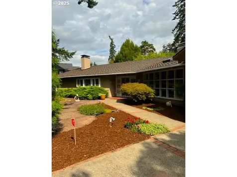 5100 SW Laurelwood Avenue Portland OR 97225