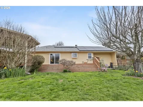 408 SW Chapman Street Sheridan OR 97378