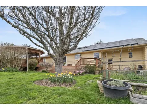 408 SW Chapman Street Sheridan OR 97378