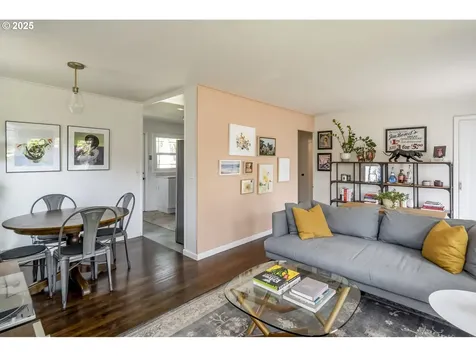 8817 N Wayland Avenue Portland OR 97203