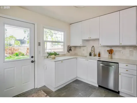 8817 N Wayland Avenue Portland OR 97203