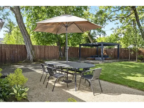 8817 N Wayland Avenue Portland OR 97203