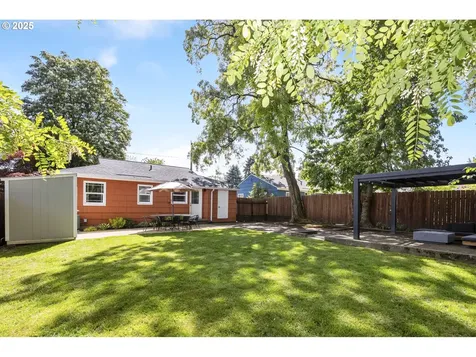 8817 N Wayland Avenue Portland OR 97203