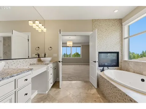 13904 NW 43rd Avenue Vancouver WA 98685