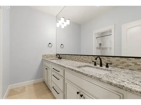 13904 NW 43rd Avenue Vancouver WA 98685