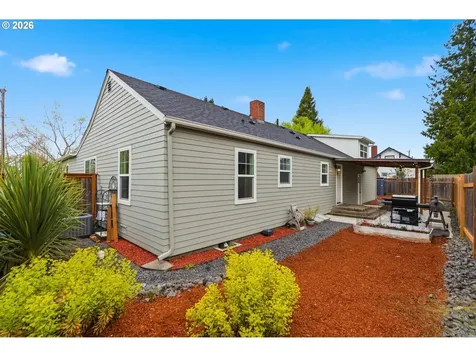 4170 45th Avenue Salem OR 97305