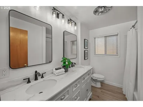 2812 B Street Forest Grove OR 97116