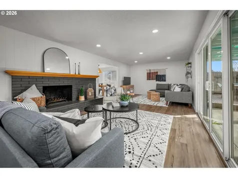 2812 B Street Forest Grove OR 97116